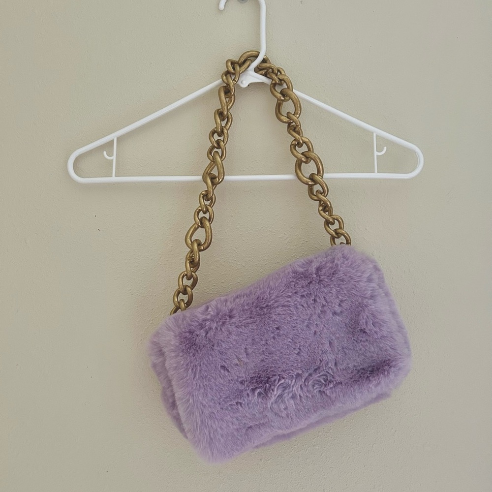 Lavender Faux Fur Shoulder Bag with Gold Chain